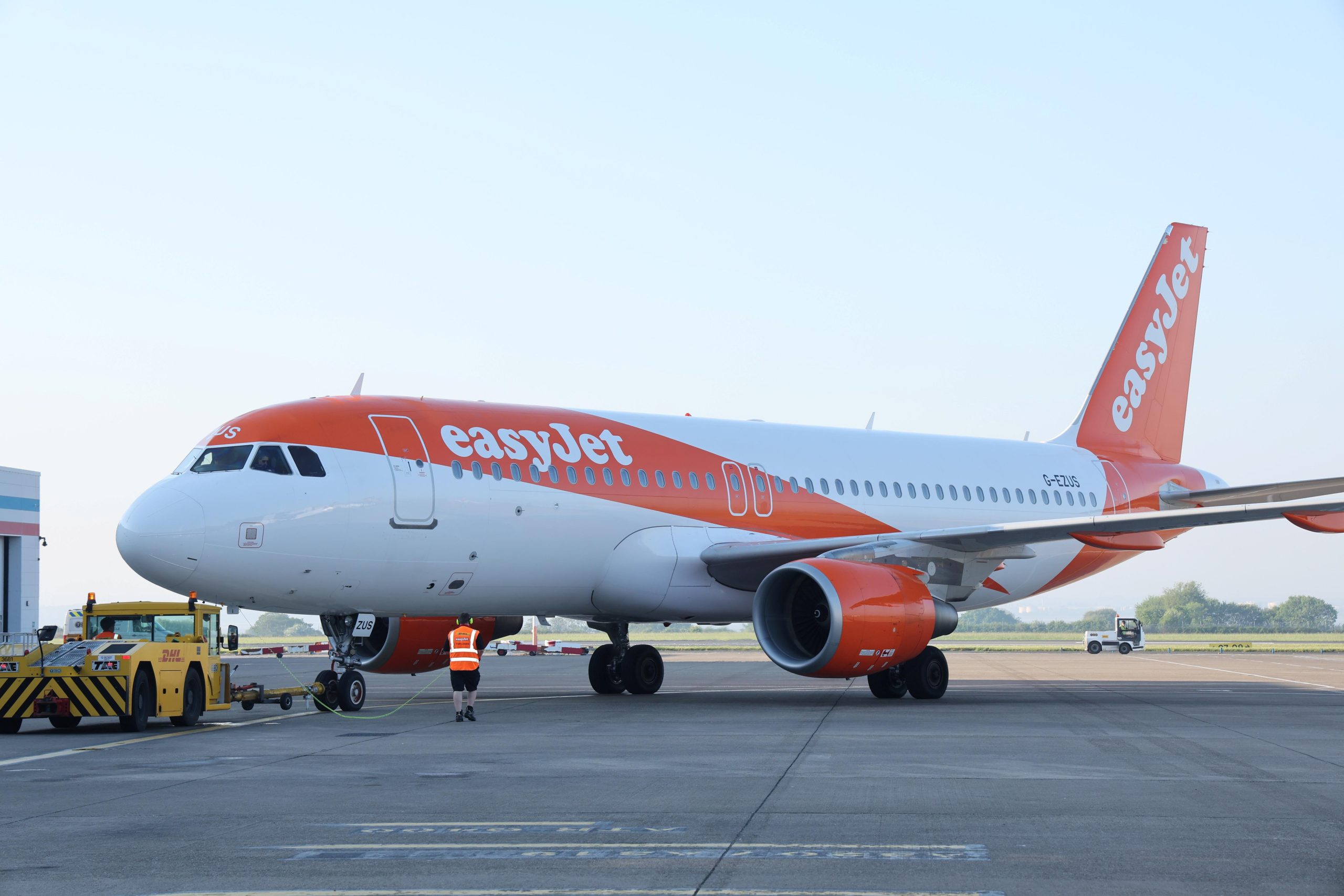 easyJet announces two new routes from LJLA to Girona and Murcia